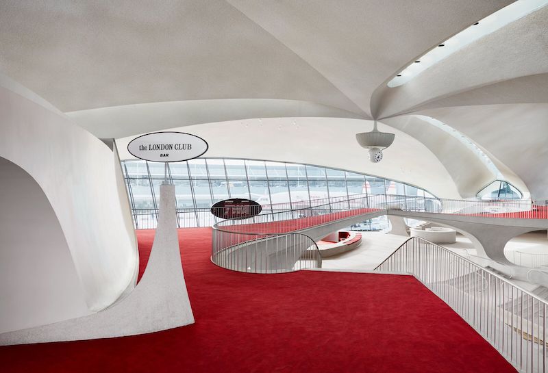 The London Club, el bar del twa hotel