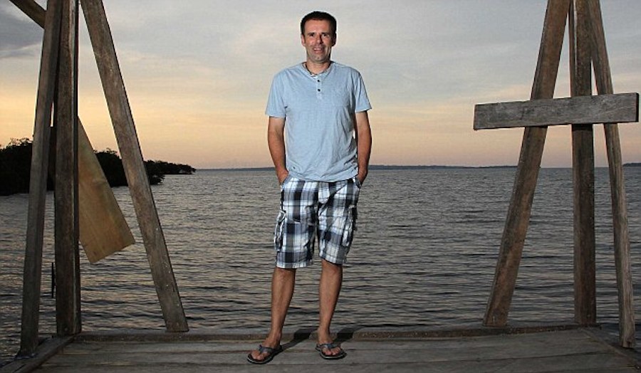 Vendió todo y compró una isla en Panama