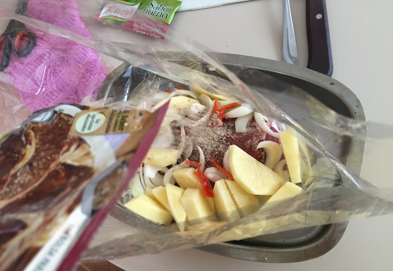Carne al horno con papas con las bolsas Knorr