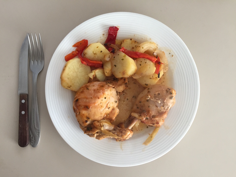 Pollo al horno con papas